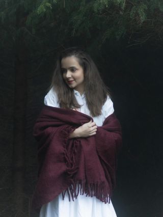 tyhlety mlžné dny a začátek adventu. chtěly jsme udělat něco tradičního, ale Lucka sbalila na třídenní vánoční focení...