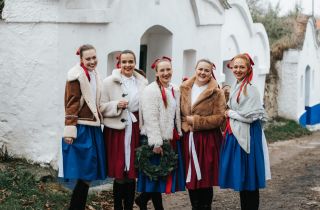 tyhle společné fotky nám na petrovských Plžích pořídila náhodná kolemjdoucí skupina veselých a rozjařených dam, které nám...